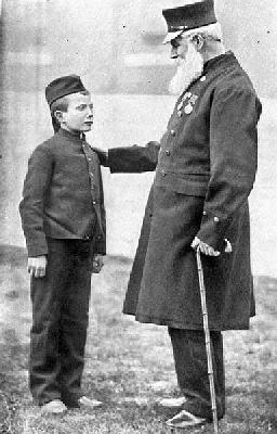 少年兵と廢兵